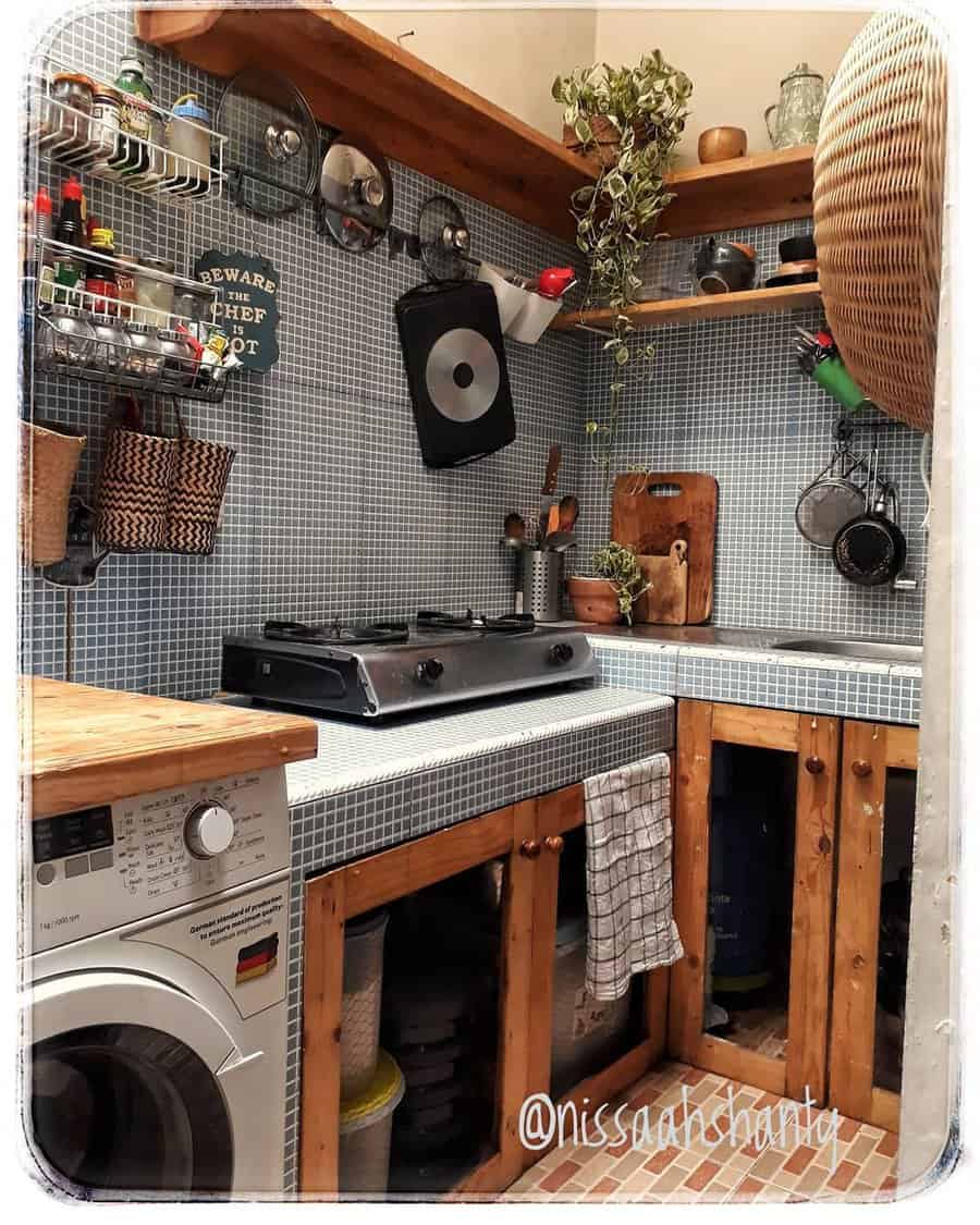 Rustic Tiny Kitchen Ideas Nissaahshanty