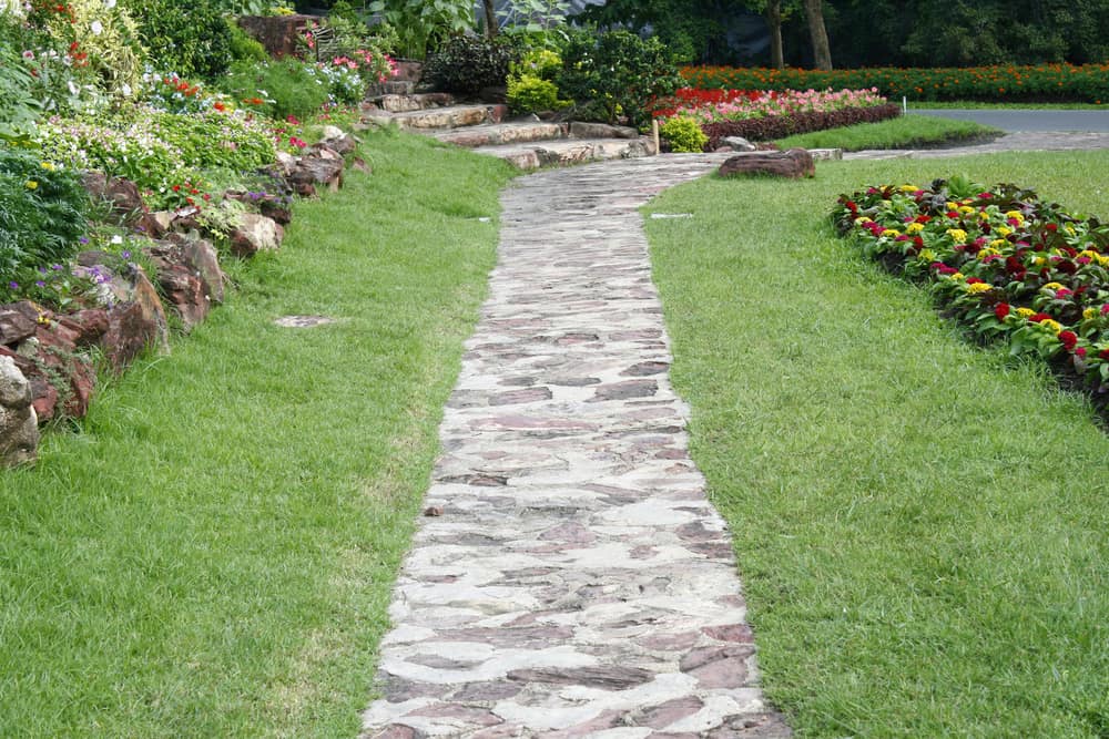 Stone Sidewalk Ideas