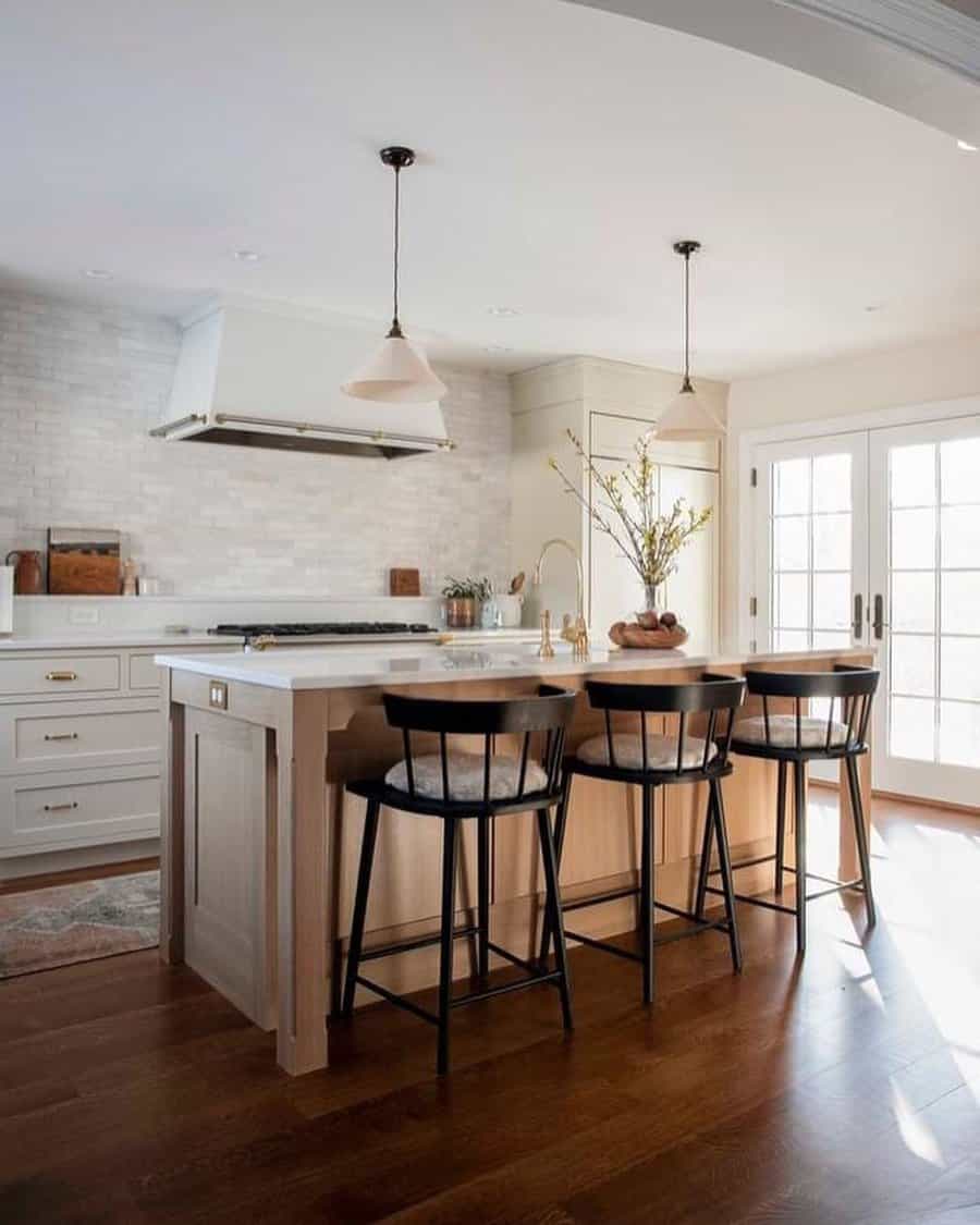 Country Style White Kitchen Cabinets Ideas Trehusarchitects