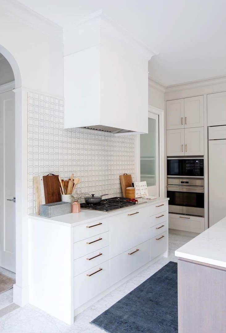 Minimalist Design White Kitchen Cabinets Ideas Tanyakrpandesignco