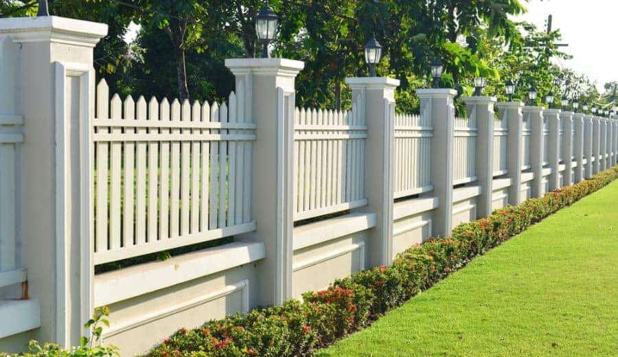 Decorative Wood Fence Ideas