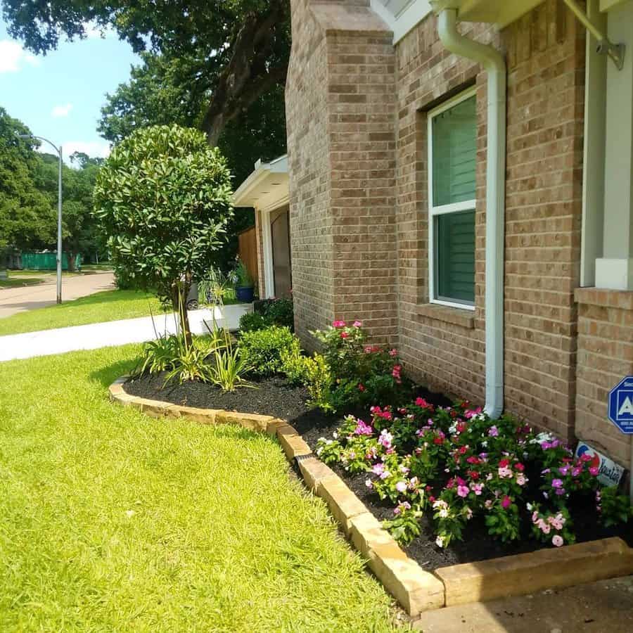 Frontyard Flower Bed Ideas Plslandscaping