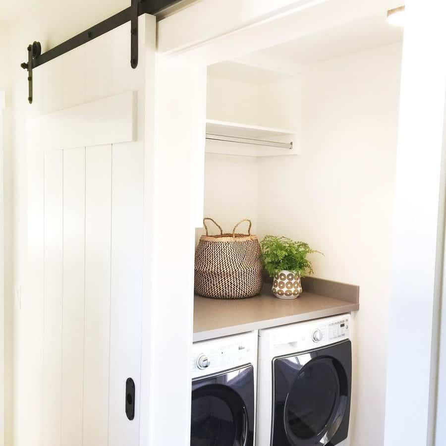 Laundry Room Barn Door Ideas Kishagiannidesigns