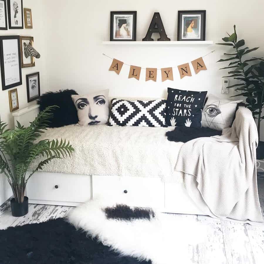 Teens Black And White Bedroom Ideas Jaynegirginc