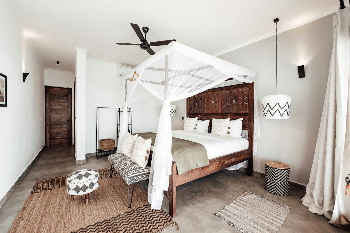 Advantages of Adding a Ceiling Fan to Your Bedroom