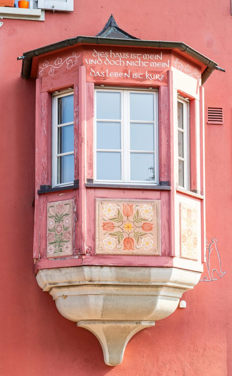 Introduction to Bay Window Decorating